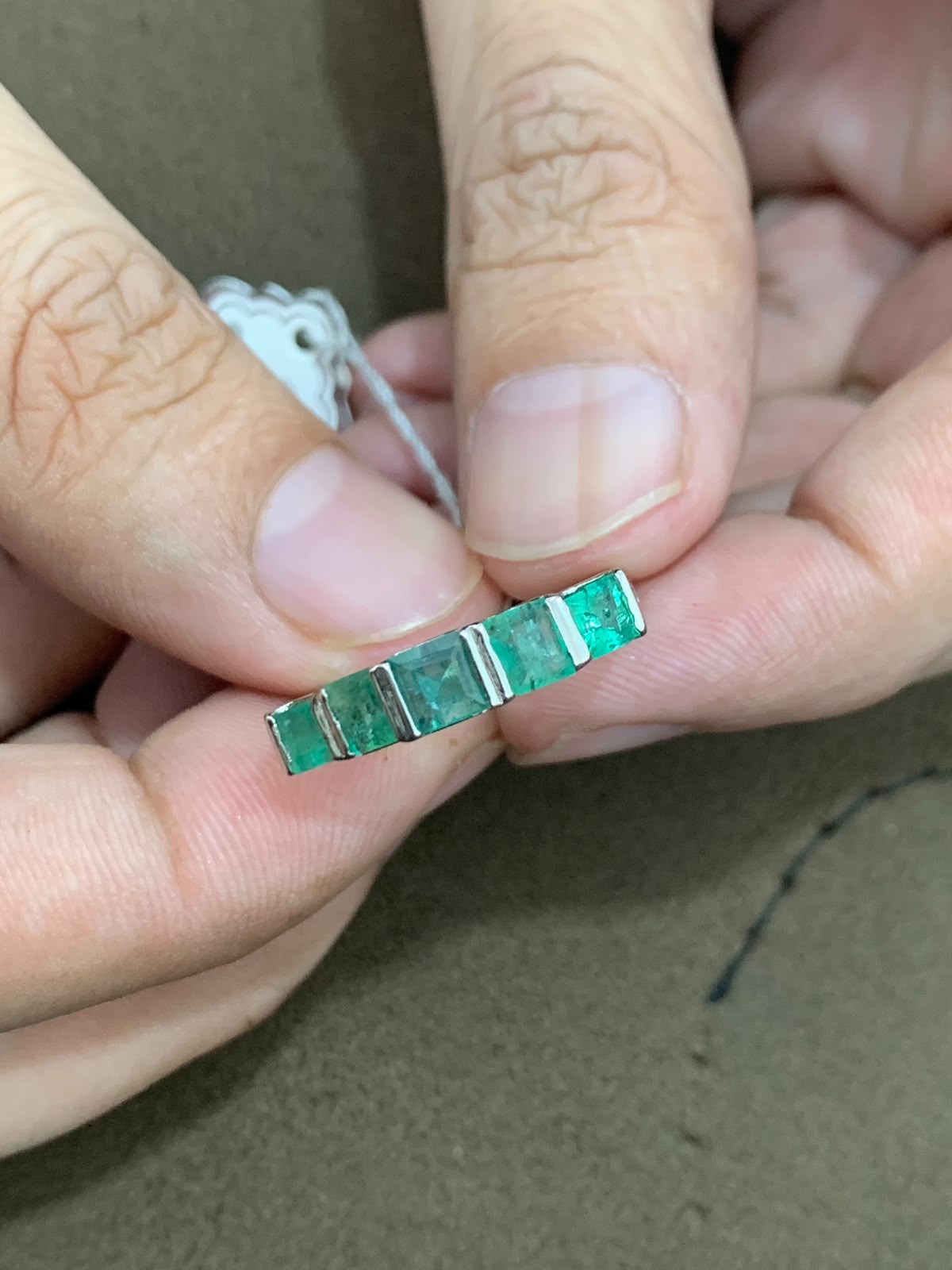 Silver ring natural emerald from swat