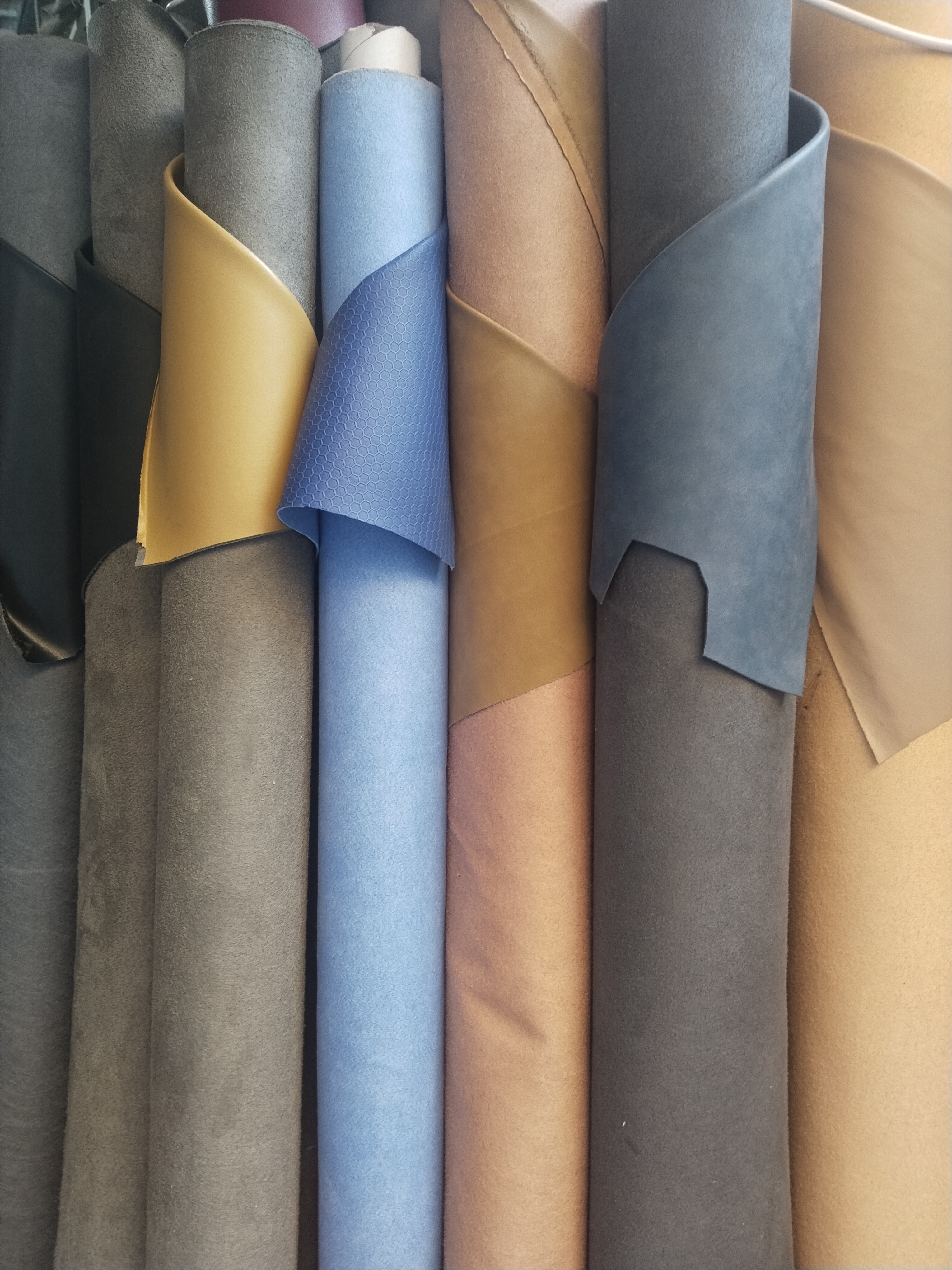 Microfiber leather bay kg